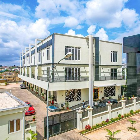 אבוג'ה Aveon Hotel מראה חיצוני תמונה