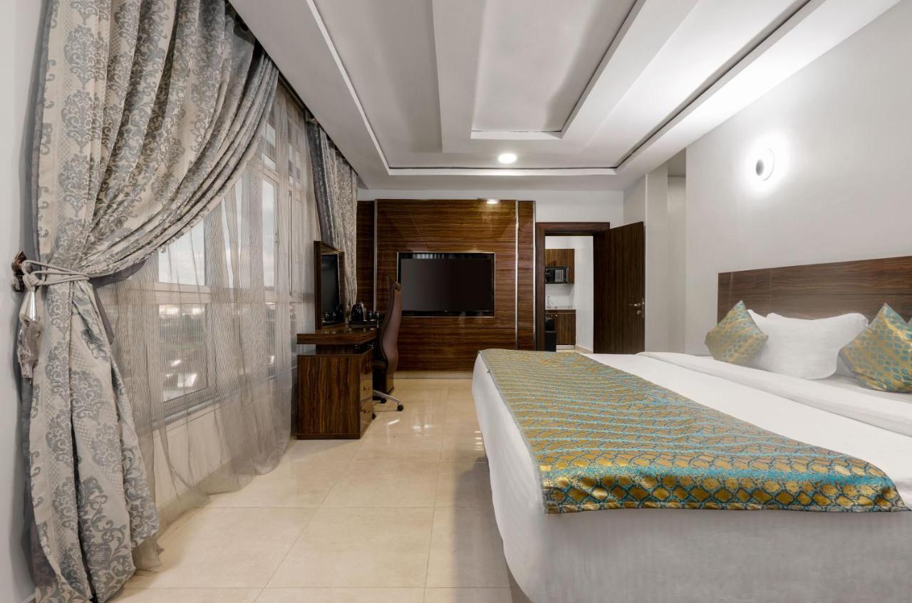 אבוג'ה Aveon Hotel מראה חיצוני תמונה