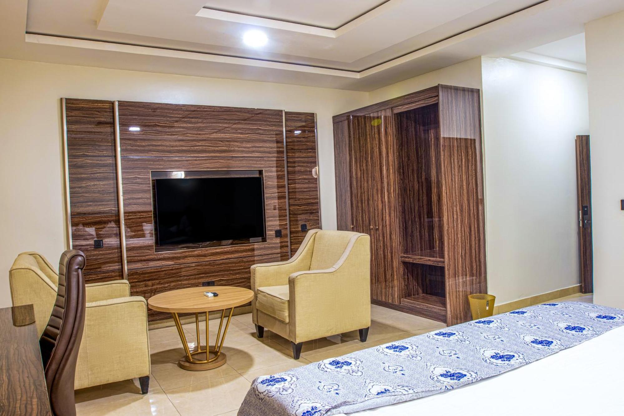 אבוג'ה Aveon Hotel מראה חיצוני תמונה