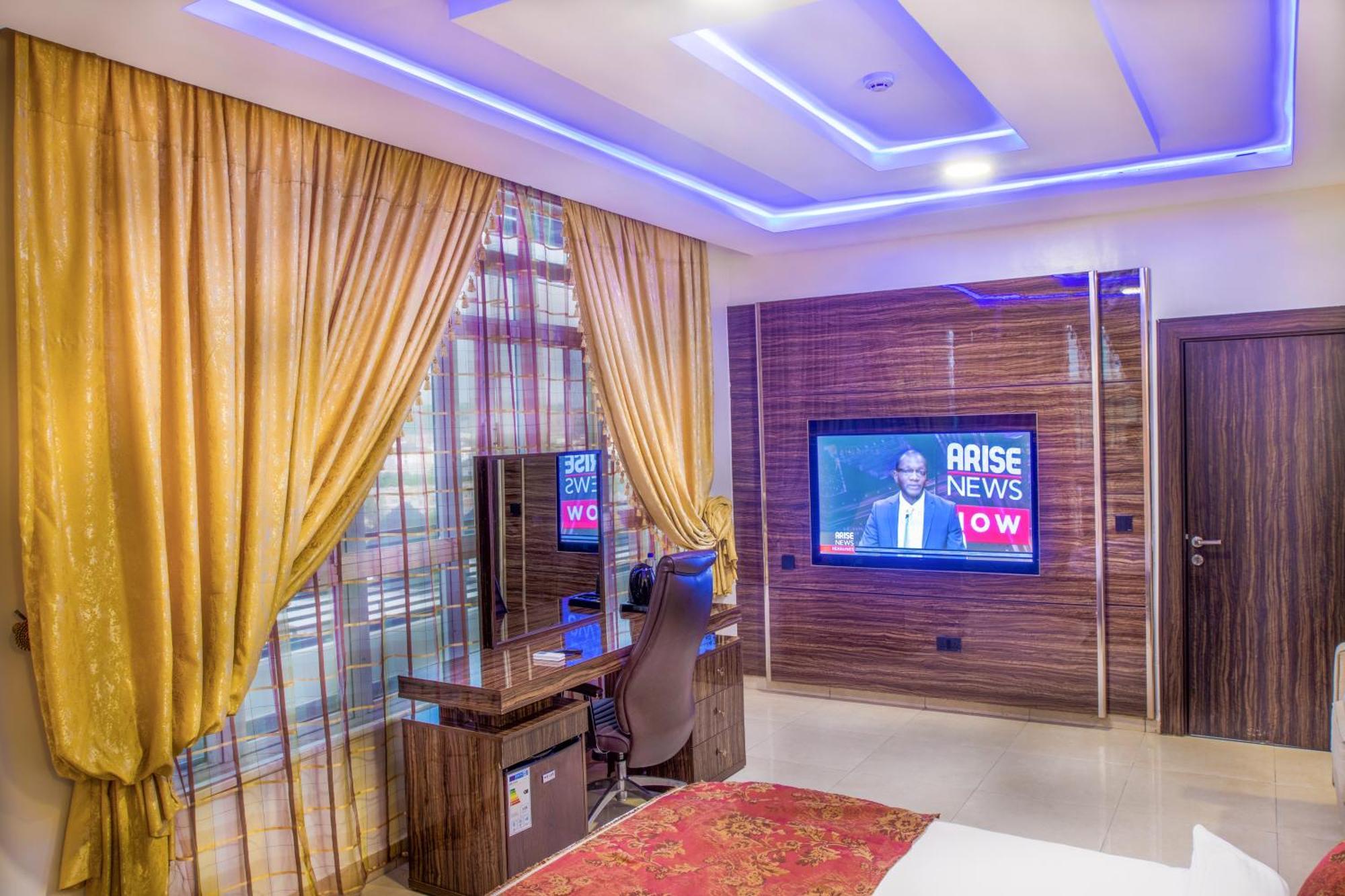 אבוג'ה Aveon Hotel מראה חיצוני תמונה